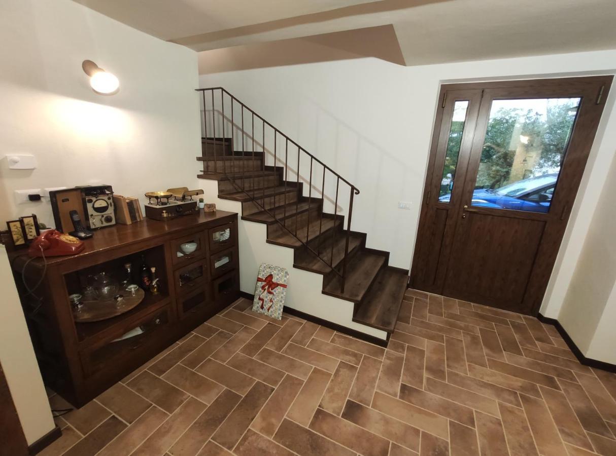 B&B Il Fienile Чинголи Екстериор снимка
